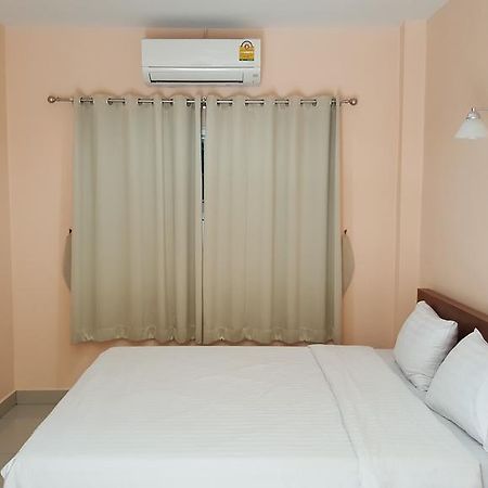 Jirasin Hotel & Apartment Ранонг Экстерьер фото